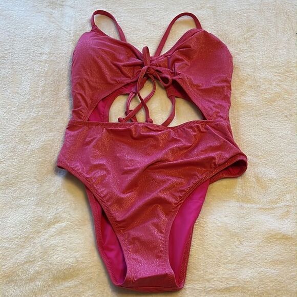 NWT - VICTORIA'S SECRET SWIM Ruched Shine Cutout One-Piece Swimsuit - Size Med - Picture 3 of 12